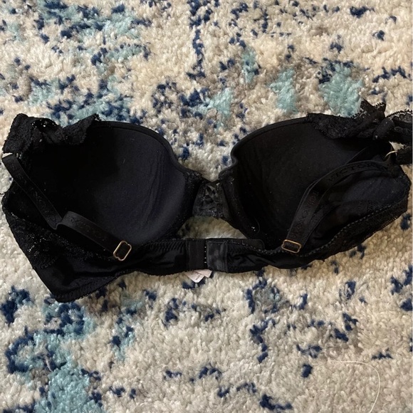 Victoria’s Secret Bra 32B - Picture 4 of 4